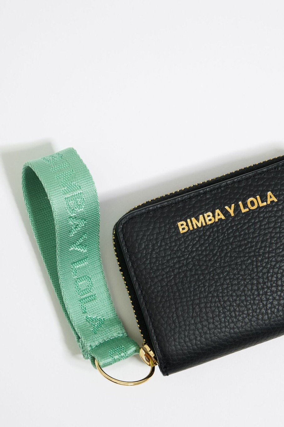 Piel | BIMBA Y LOLA Cartera Solapa Piel Negra