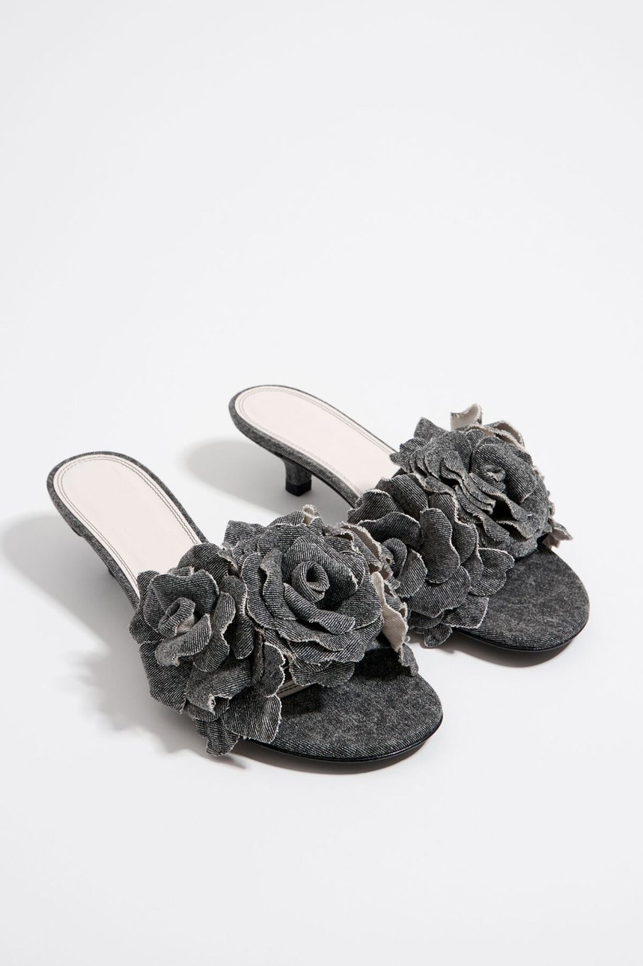 Sandalias | BIMBA Y LOLA Sandalia Tacon Flores Denim Negra