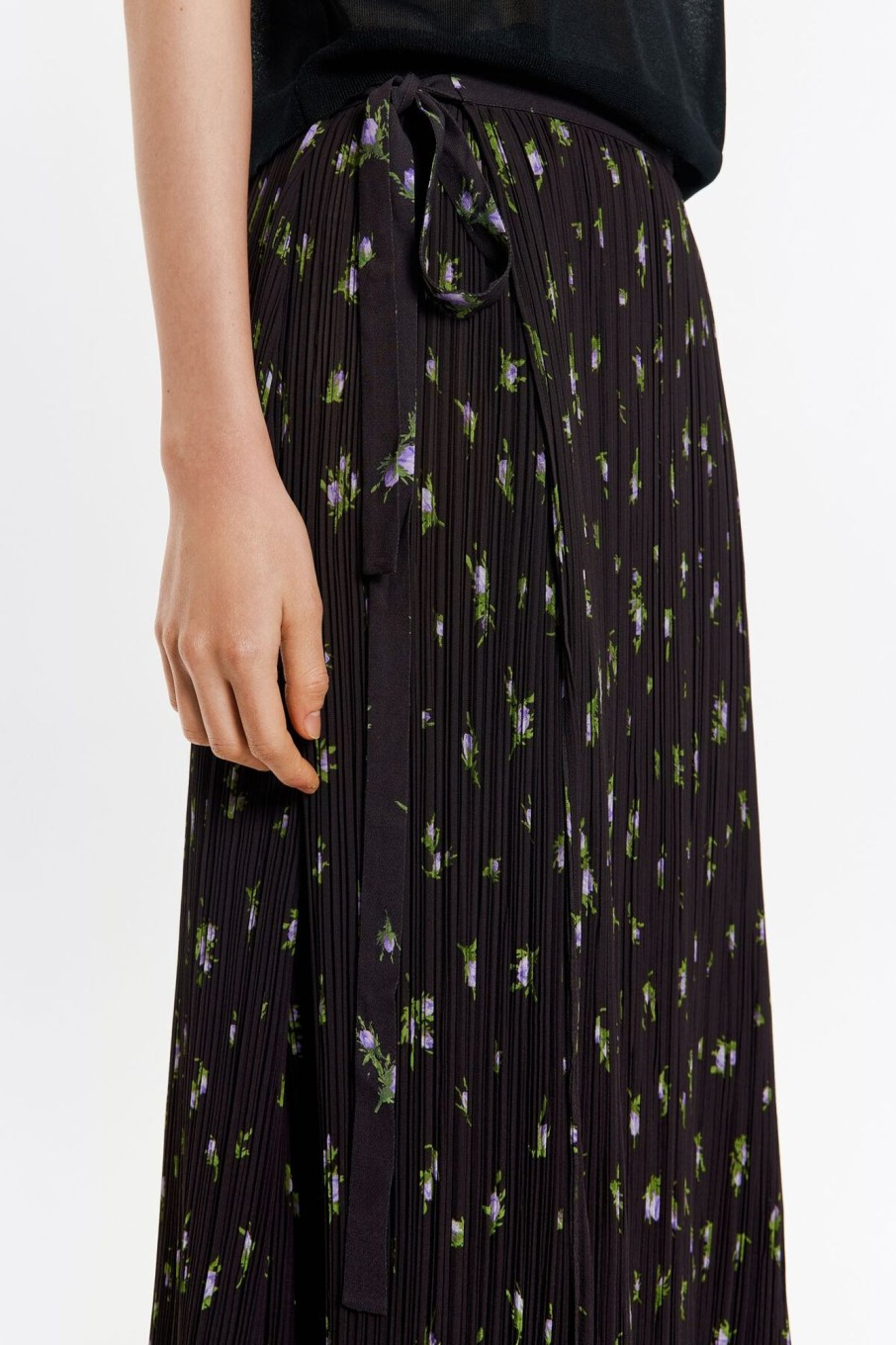 Faldas | BIMBA Y LOLA Falda Midi Flowers Negra