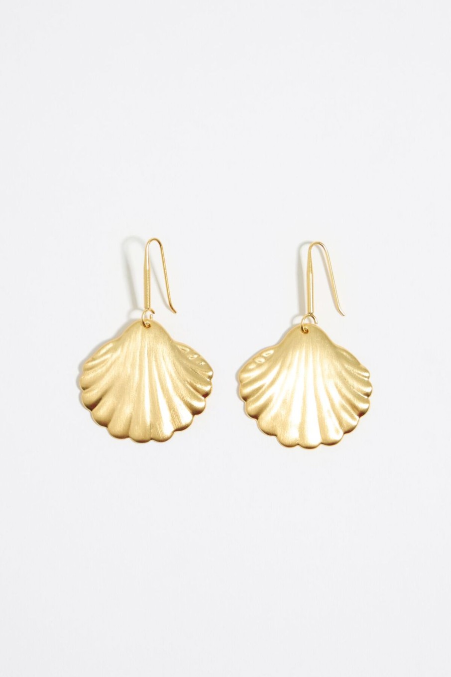 Pendientes | BIMBA Y LOLA Pendientes Concha Dorado Mate