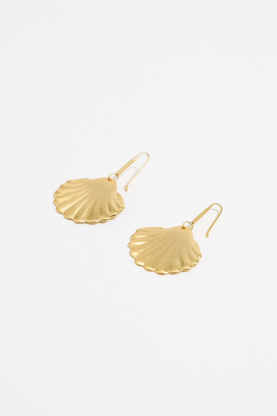 Pendientes | BIMBA Y LOLA Pendientes Concha Dorado Mate